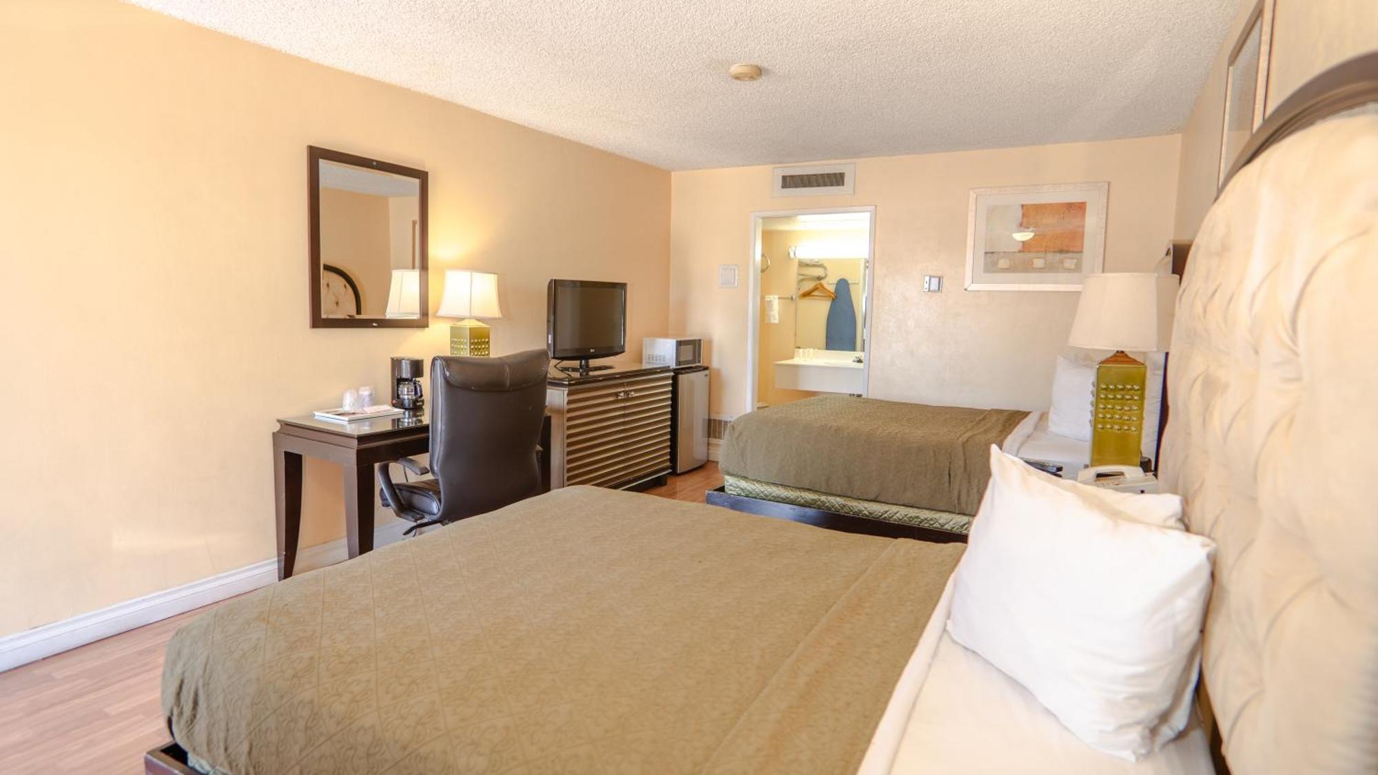 G T Hotels Inn & Suites Extended Stay فيكتورفيل المظهر الخارجي الصورة